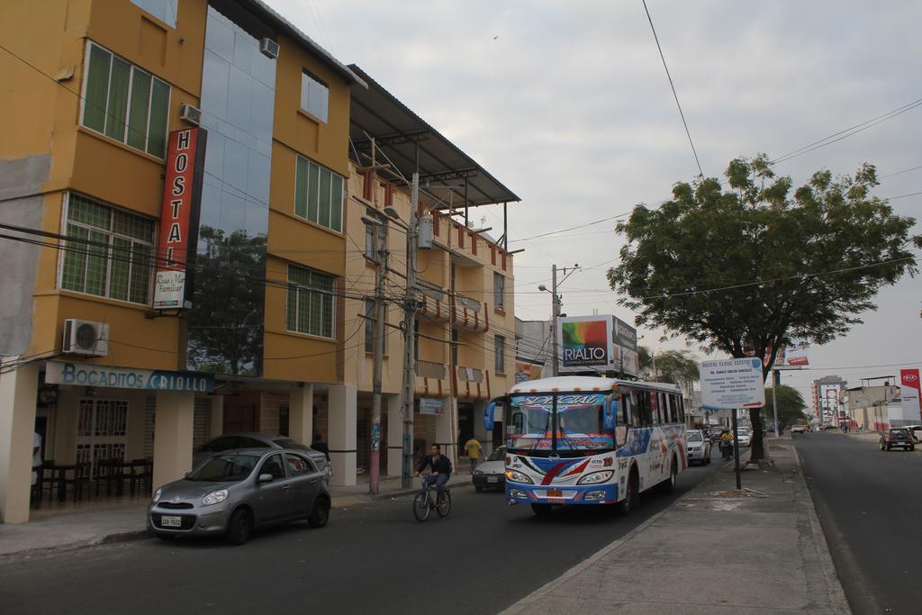 Hostal Rosa Mar Manta Exterior photo